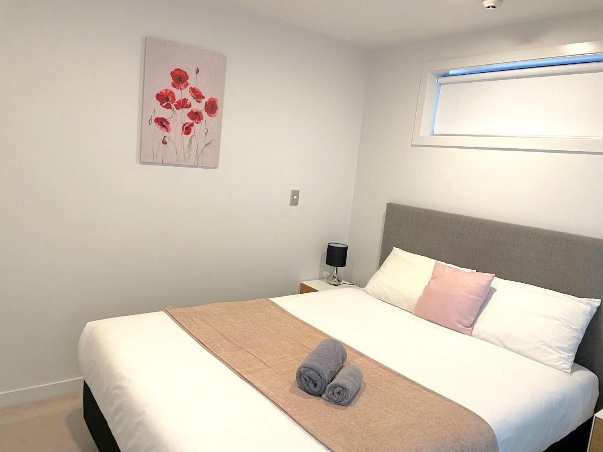 Modern 2 Bedroom Apartment 1 Minute To Skytower 奥克兰 外观 照片