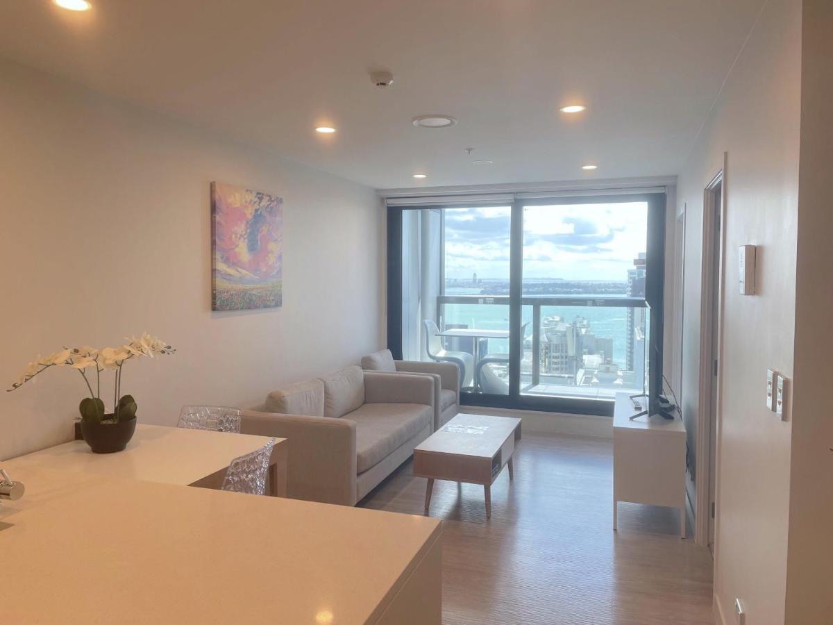 Modern 2 Bedroom Apartment 1 Minute To Skytower 奥克兰 外观 照片