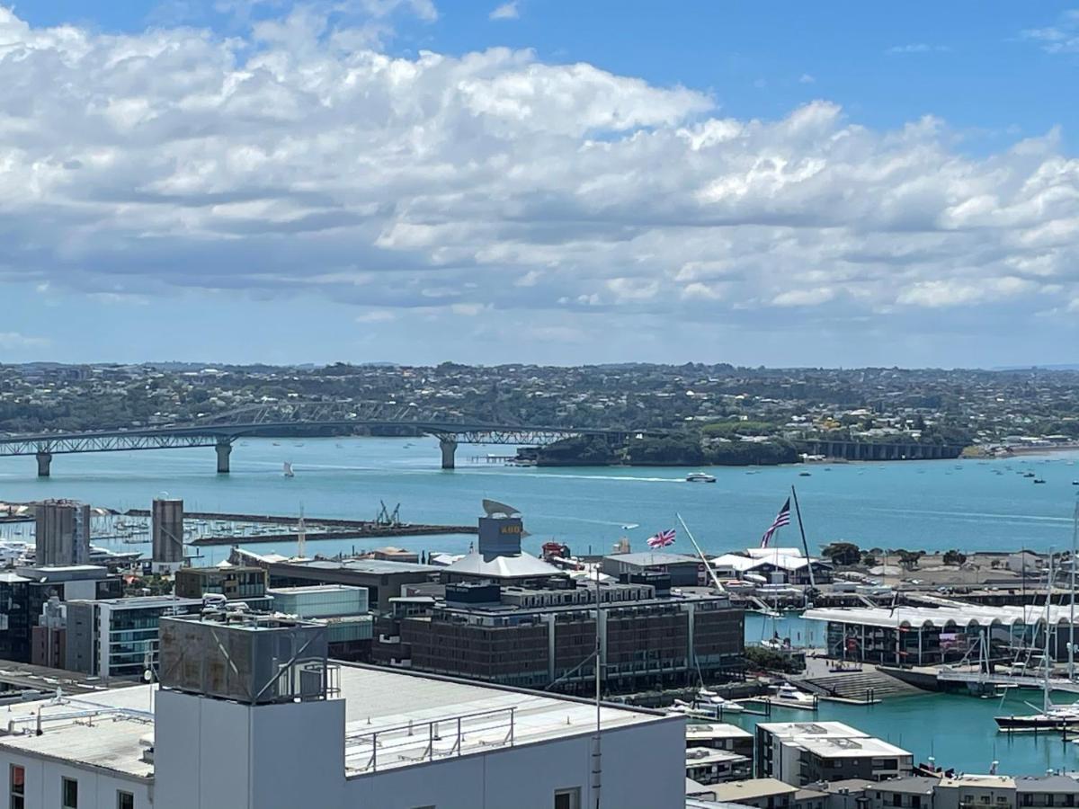 Modern 2 Bedroom Apartment 1 Minute To Skytower 奥克兰 外观 照片