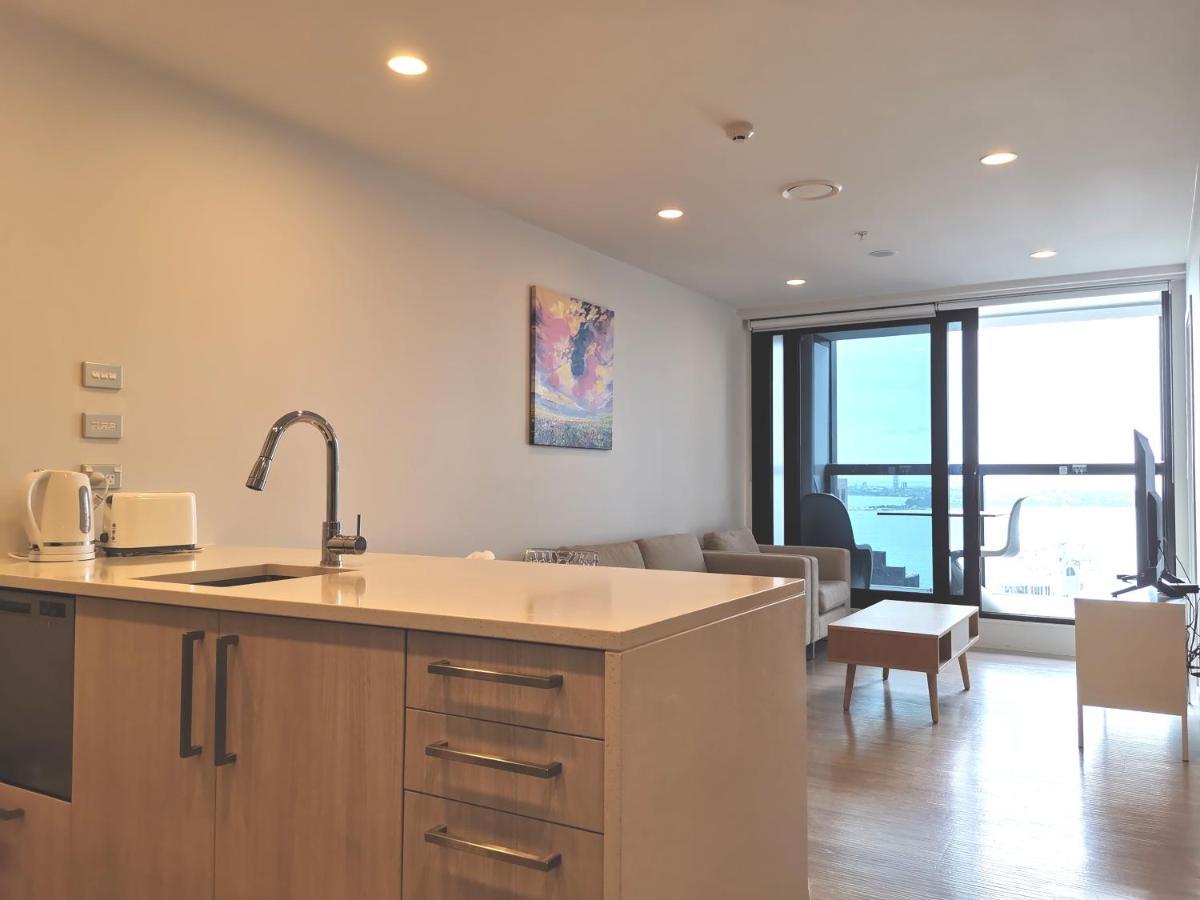 Modern 2 Bedroom Apartment 1 Minute To Skytower 奥克兰 外观 照片