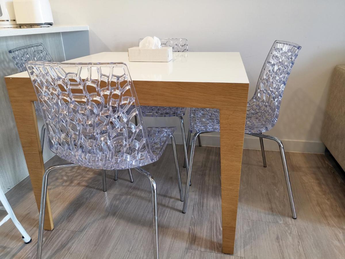 Modern 2 Bedroom Apartment 1 Minute To Skytower 奥克兰 外观 照片